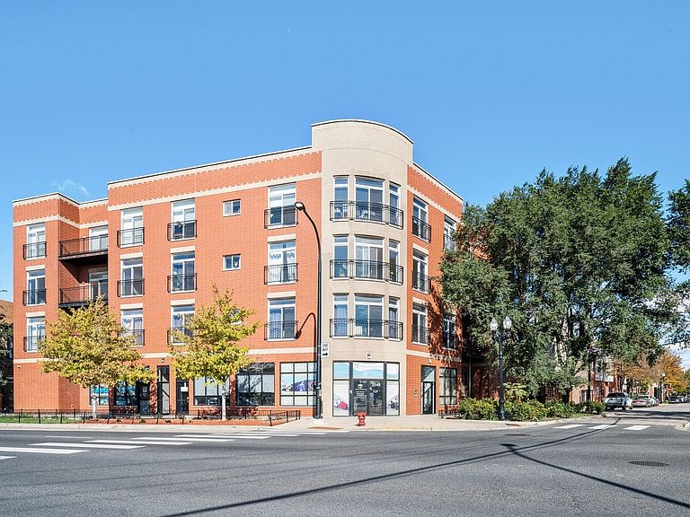 2520 S Oakley Ave UNIT 301, Chicago, IL 60608 | Zillow