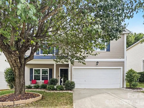 8538 Greenware Trl, Charlotte, NC 28269