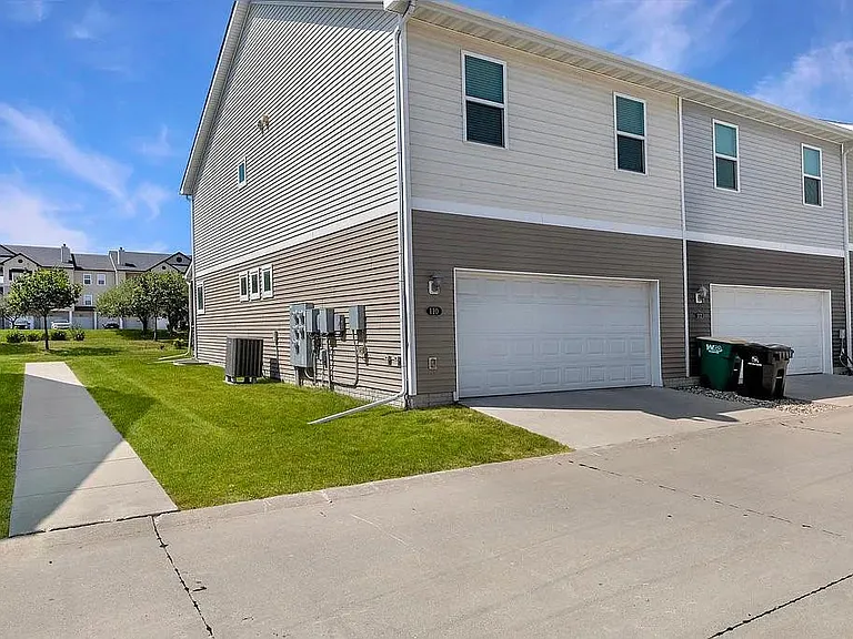 9175 Coneflower Dr #110 — Photo 15