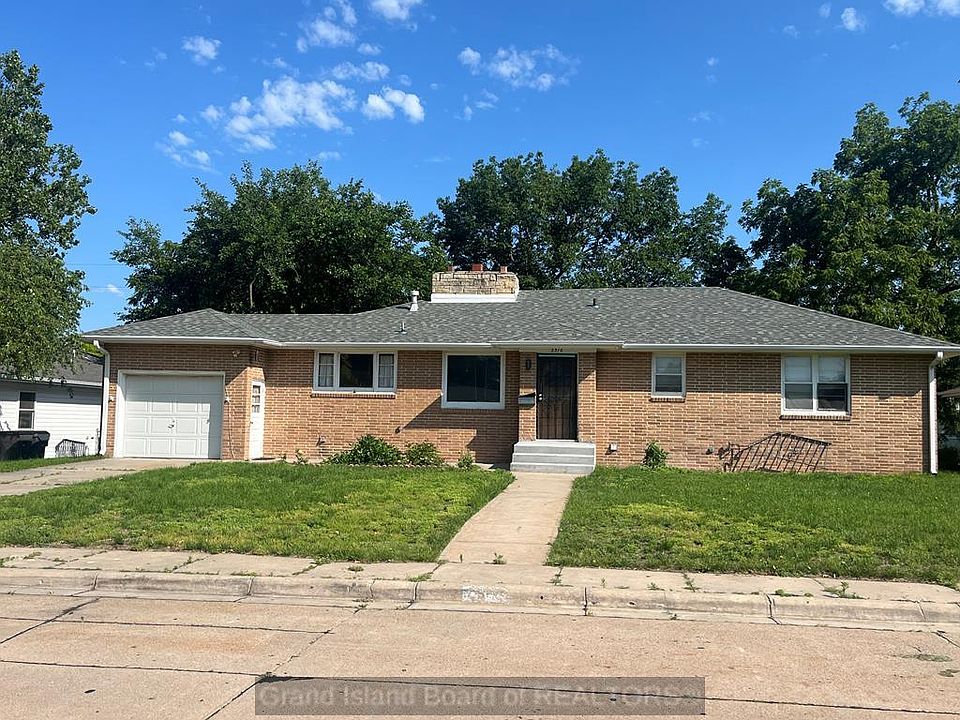 1st image of 2310 W Oklahoma Ave