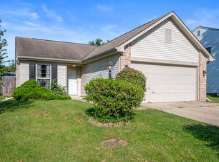 6832 Raritan Dr, Indianapolis, IN 46221