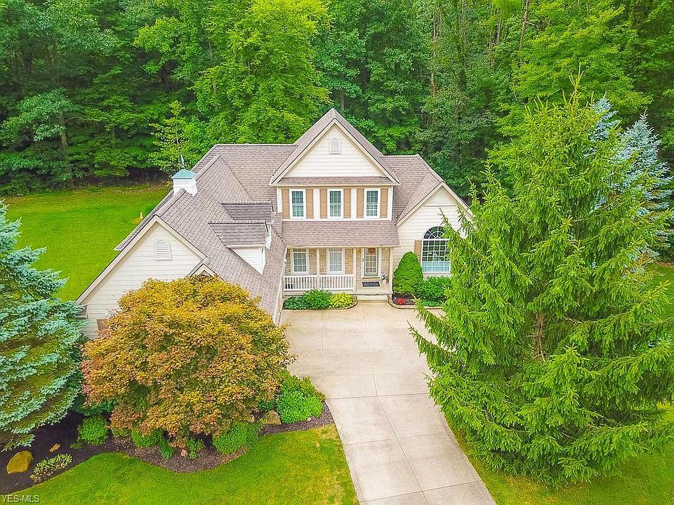 1st image of 856 Woodbridge Trl