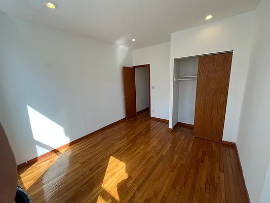 Rented by Highline Residential | media 37