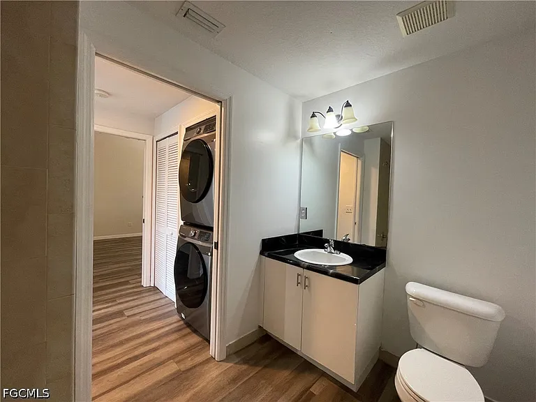 8555 Bernwood Cove Loop #112 — Photo 37