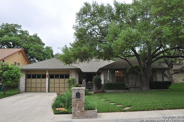1st image of 2415 Border Ln