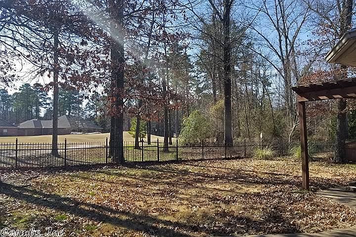 2nd image of 133 Nemours Ct