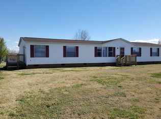 2290 Dellinger Dr, Newton, NC 28658