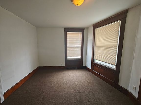 4th image of 83 Norton St Floor 1
