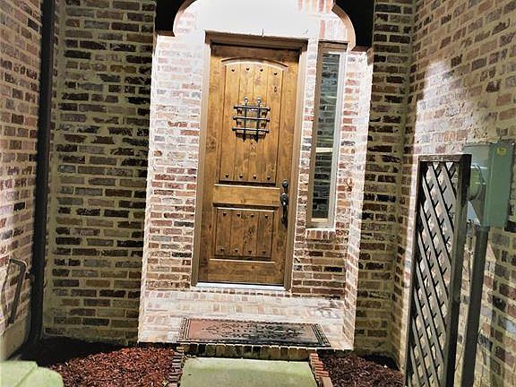 3rd image of 1130 Emerson Park Ln
