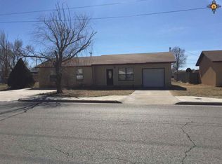 918 E 1st St, Portales, NM 88130