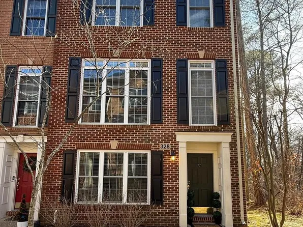 328 Bulwark Aly, Annapolis, MD 21401