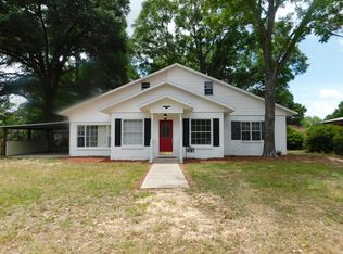 106 Butler Cir, Crestview, FL 32536