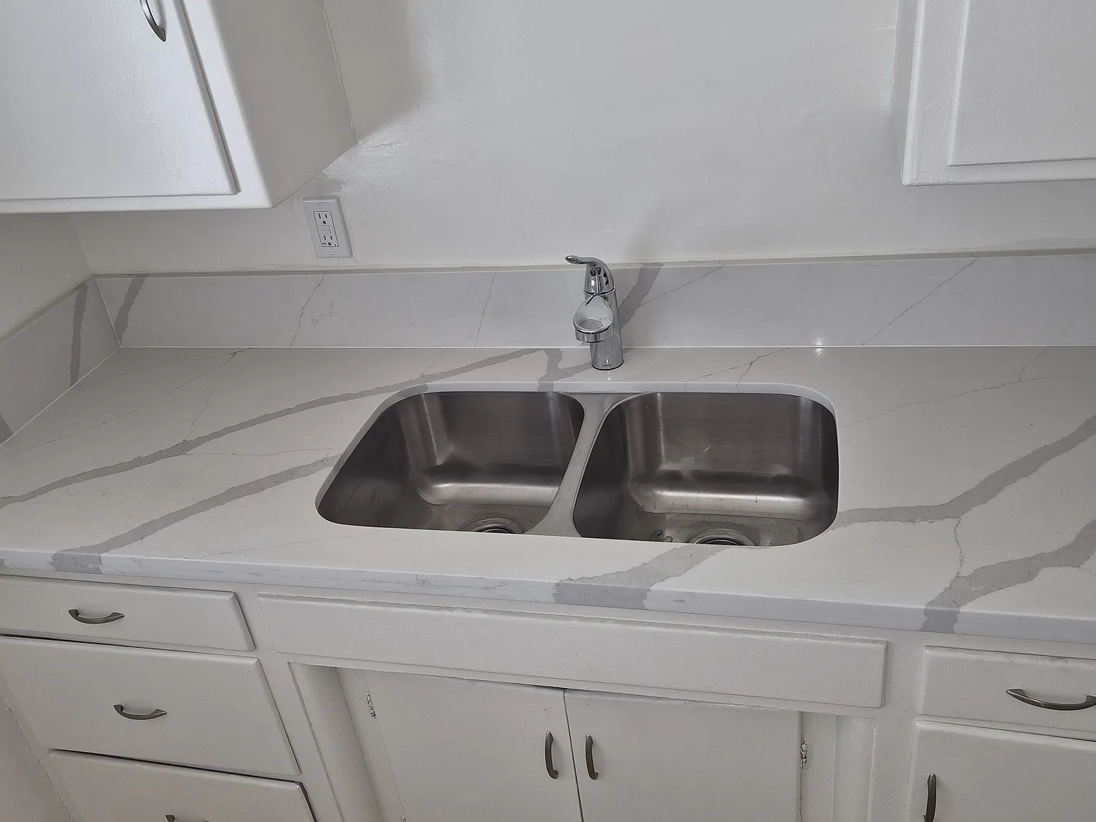 2 bed, $1,350 — Photo 2