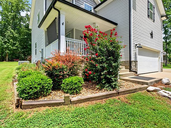 3rd image of 2665 Mockingbird Hill Rd