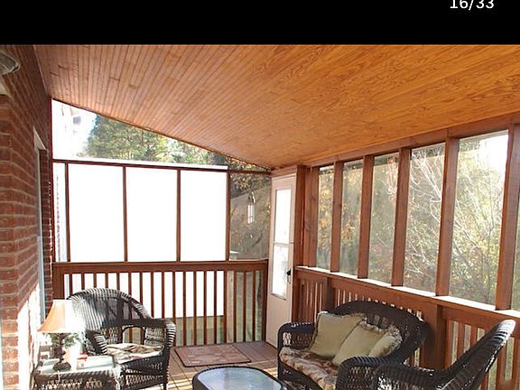 4th image of 639 Yorkland Way