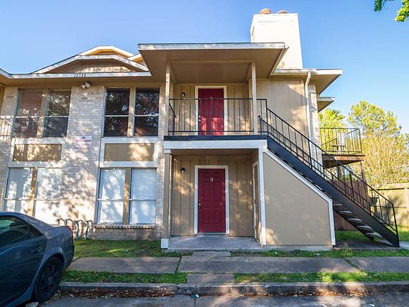 3rd image of 12534 Tambourine Dr