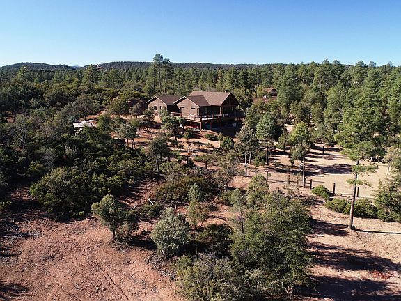 5th image of 607 N Chaparral Pines Dr