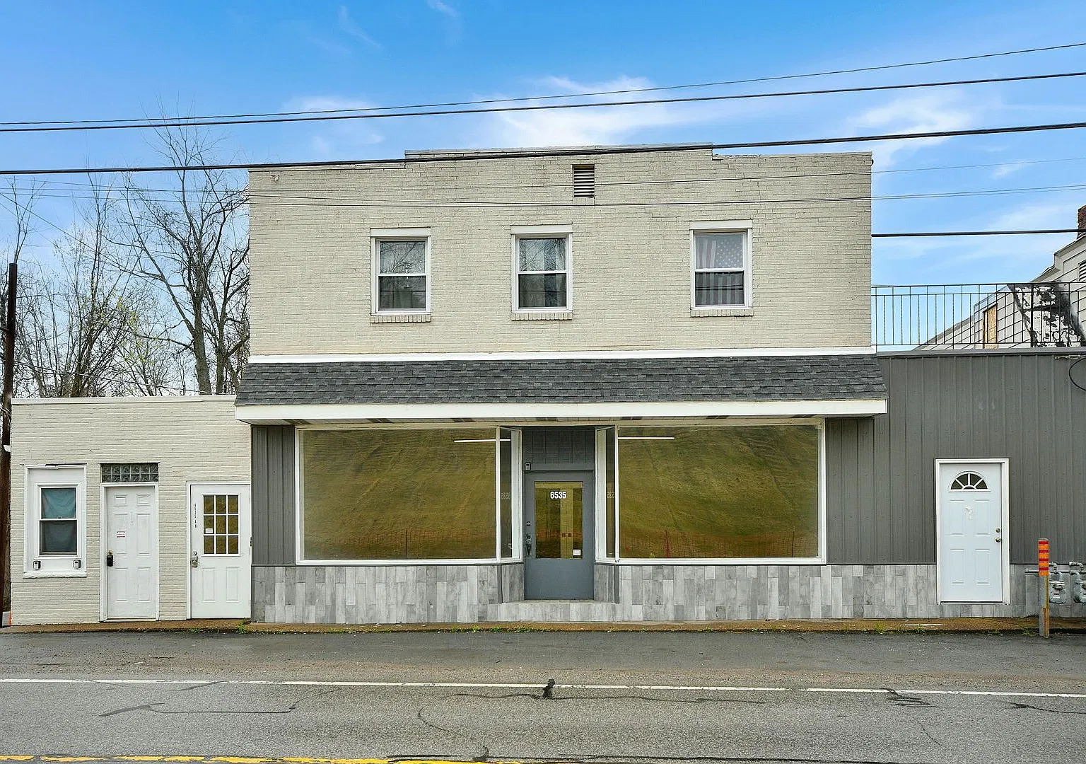 6535-6537 Library Road — Photo 1