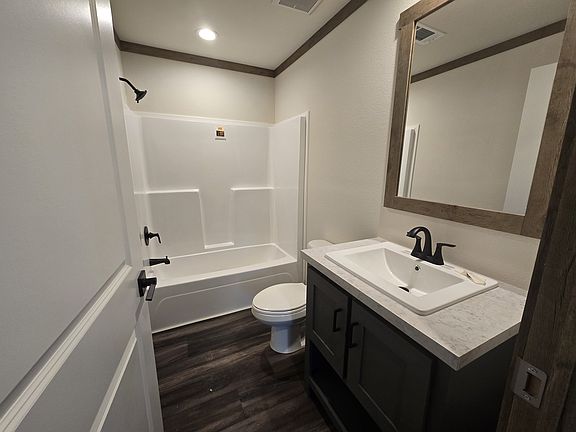 3rd image of 106 Cactus Wren Dr #484