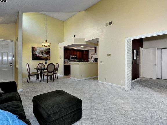 4th image of 6402 Buena Vista Dr #C