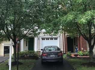 43115 Hunters Green Sq, Ashburn, VA 20148