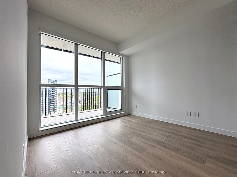 18 Esther Shiner Blvd #1816 — Photo 22