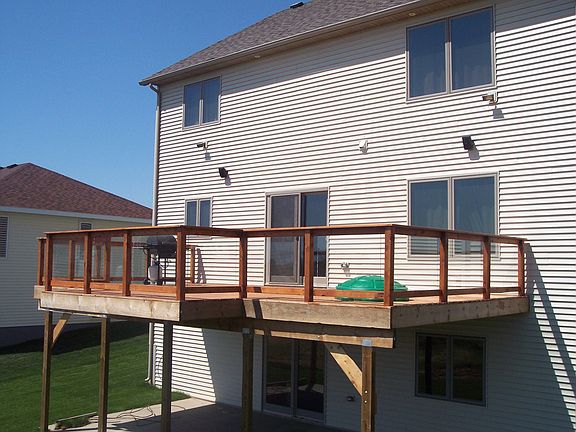 2nd image of 444 Manor Ridge Dr NW