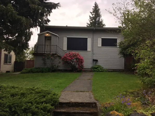 6516 37th Ave SW, Seattle, WA 98126