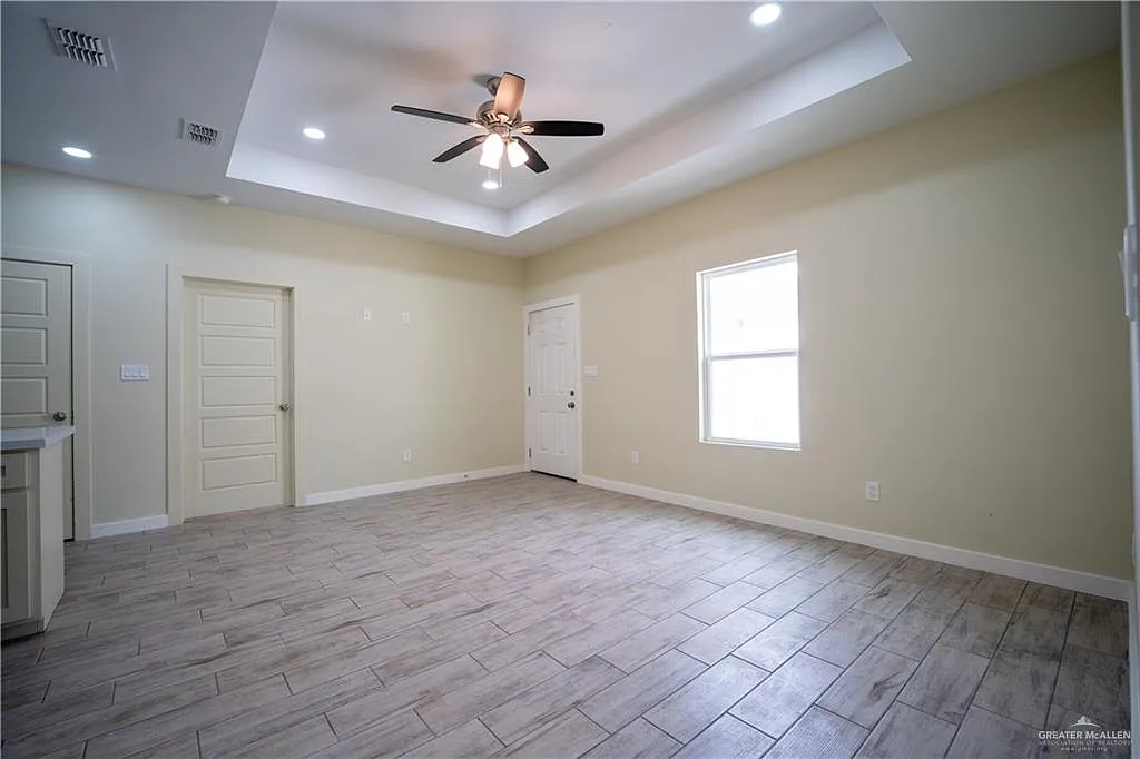 Building Photo - 3086 Briggs Rd #B