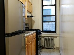 34-11 34th St #3B, Astoria, NY 11106
