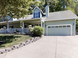 2743 Hallmark Ln, Eugene, OR 97405