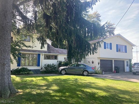 2nd image of 31828 Chestnut Ridge Rd
