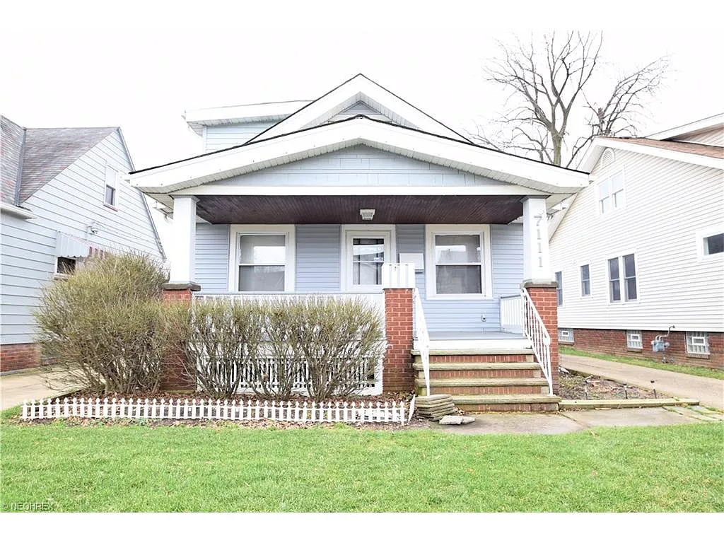 7111 Virginia Ave photo 1