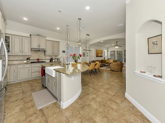 5th image of 17642 Plumeria Ln