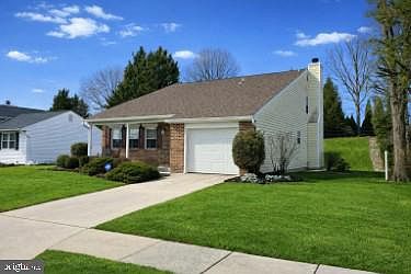 3rd image of 9228 Bowline Rd