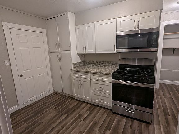 5th image of 1347 E Shields Ave