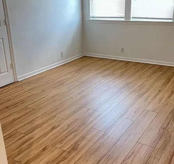 405 Oak Street — Photo 18