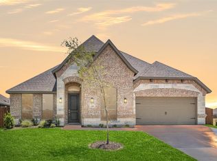 128 Mockingbird Hill Dr, Joshua, TX 76058