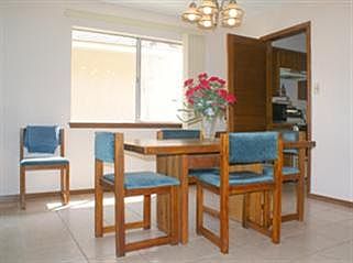 4th image of 6924 Vivian Dr NE