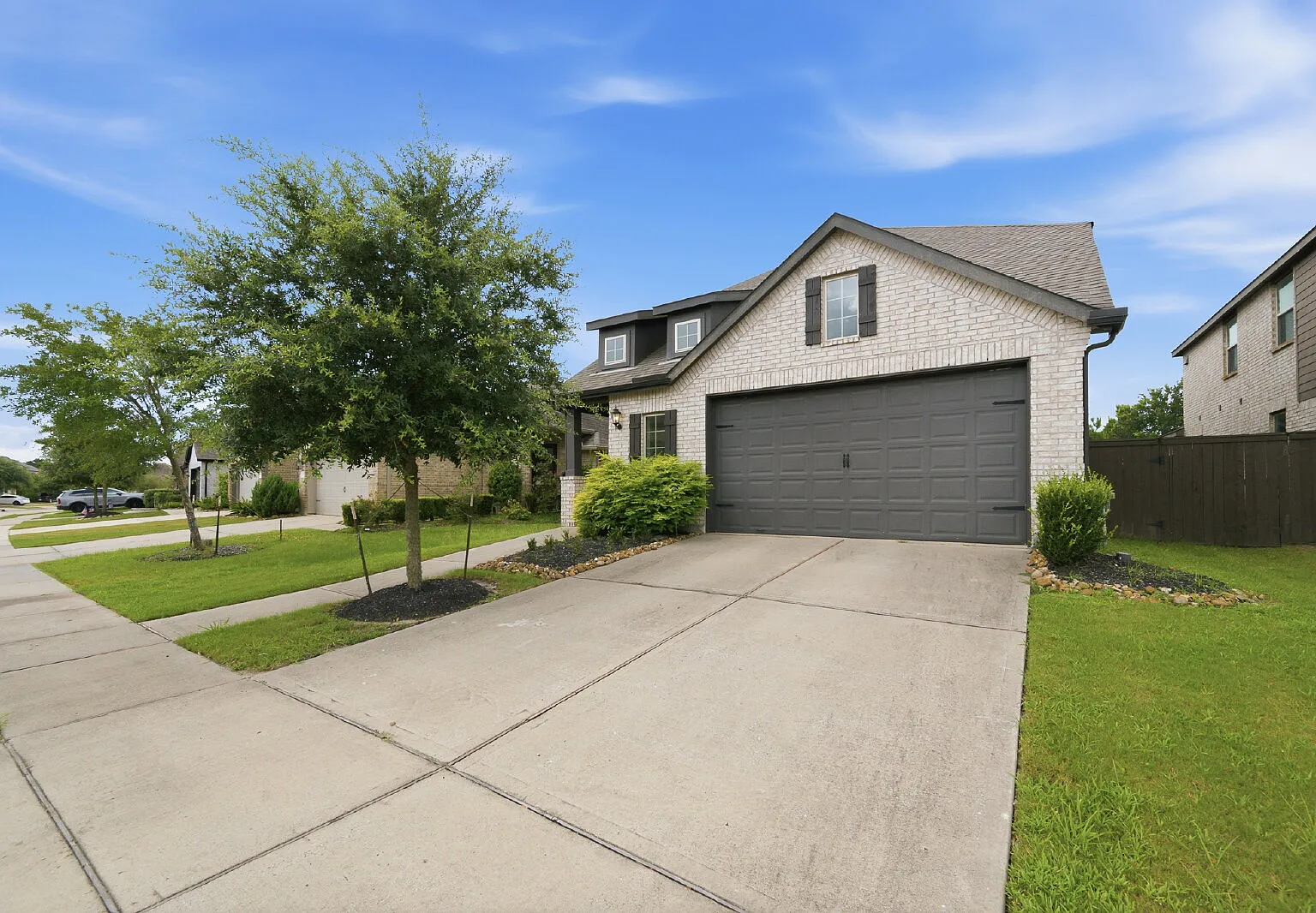 4 bed, 2.5 bath, 2258 sqft, $3,300 — Photo 1