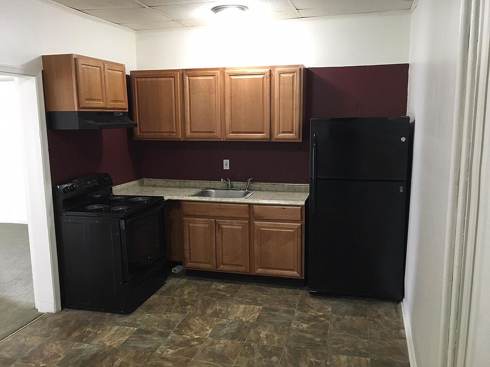 kitchen was new one year ago.