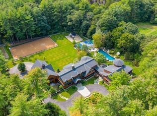 190 Concord Rd, Weston, MA 02493