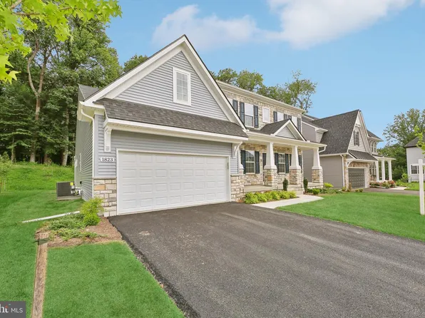 1823 Colt Ln, Frederick, MD 21702