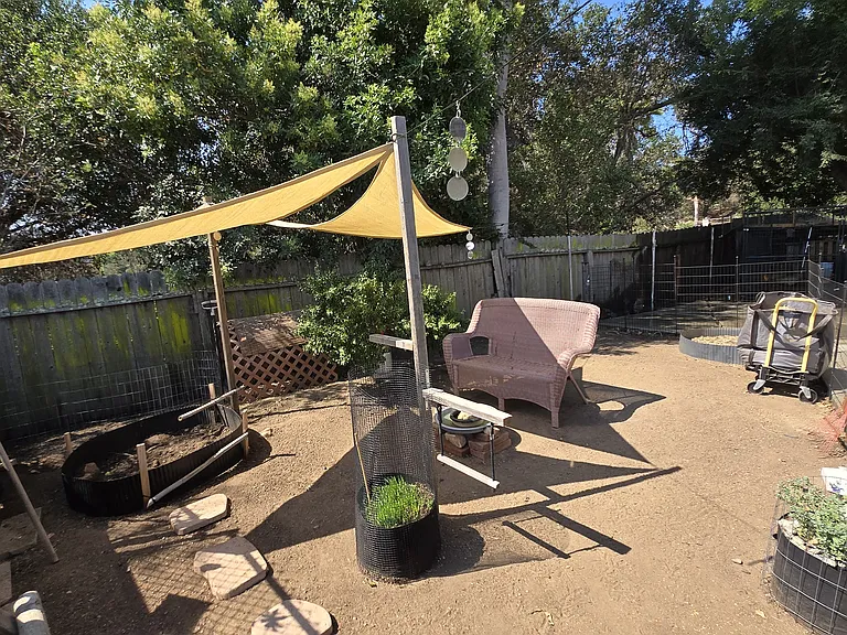 829 Mackey Ln — Photo 24