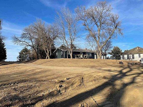 3rd image of 18546 140th St