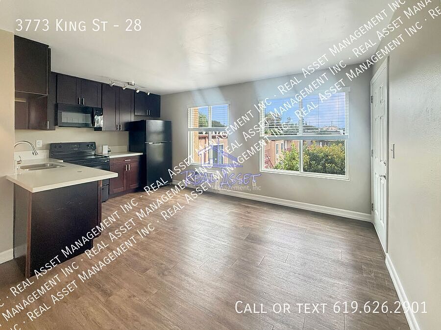 1st image of 3773 King St #28