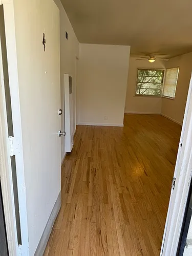 12736 Venice Blvd #4 Photo 1
