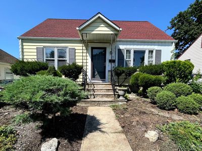 17 Harrison St, Sayreville, NJ, 08872