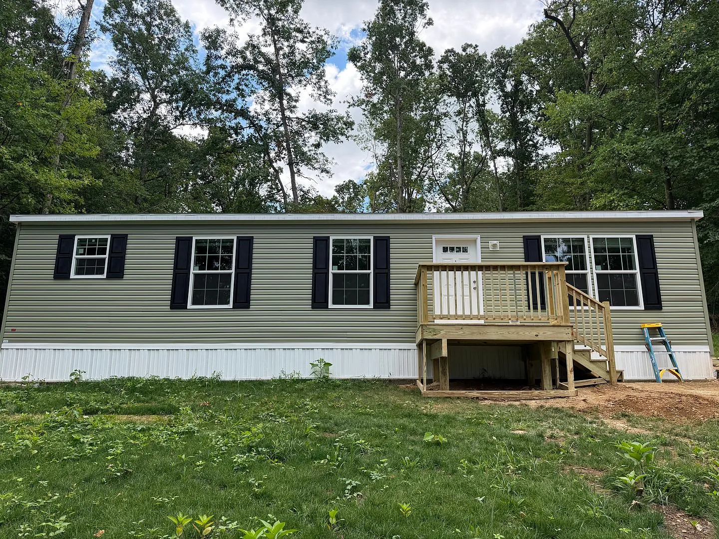 Coming Soon - Secluded 3 Bedroom 2 Bath Home in Spring Grove Schools! — Photo 1