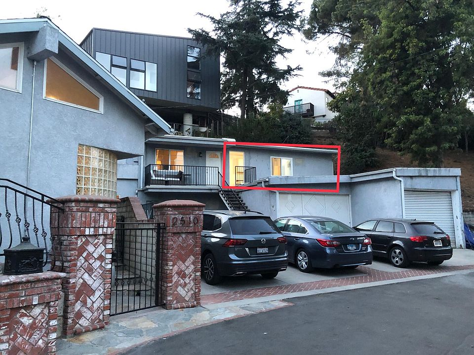 1st image of 2510 Sundown Dr #3